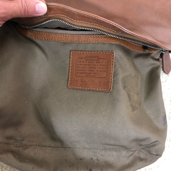 Vintage Coach British Tan crossbody bag ITALY - Picture 12 of 13